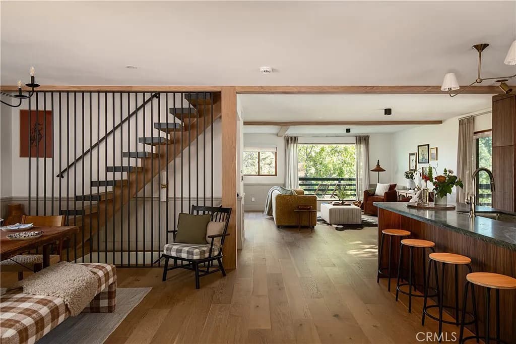 C Lane interior 2