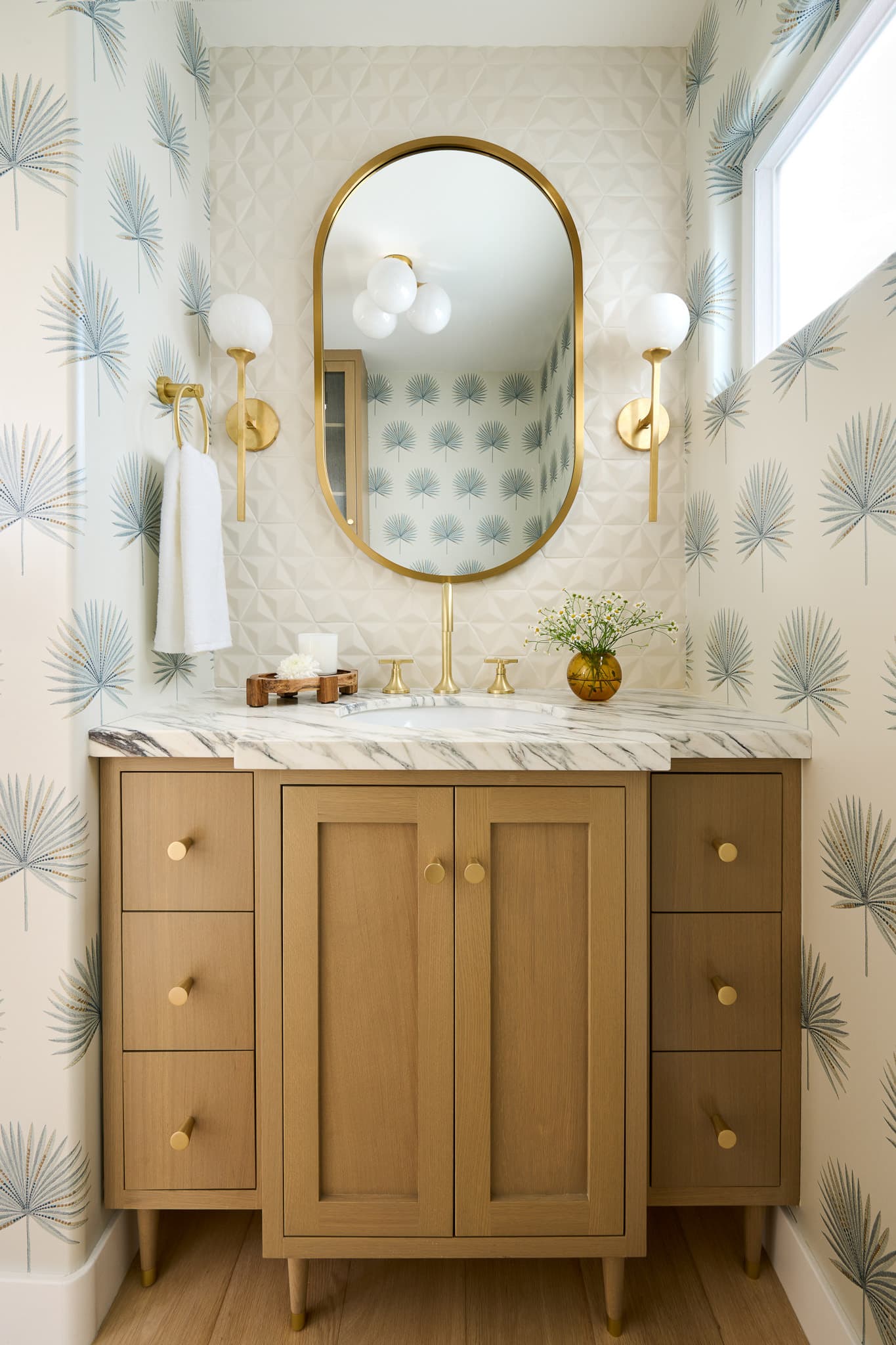 Long Beach interior 5